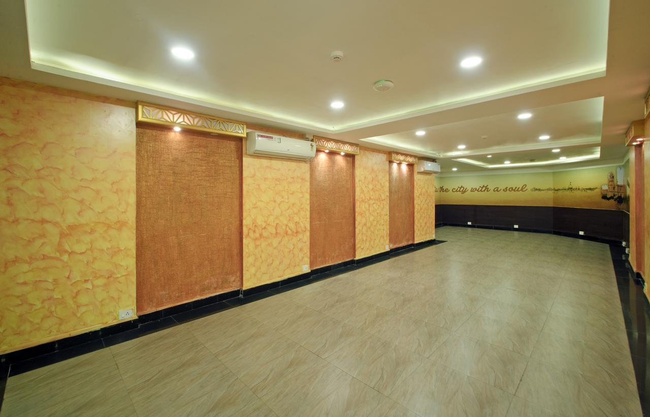 Oyo 8504 Namans Inn Kolkata Exterior photo